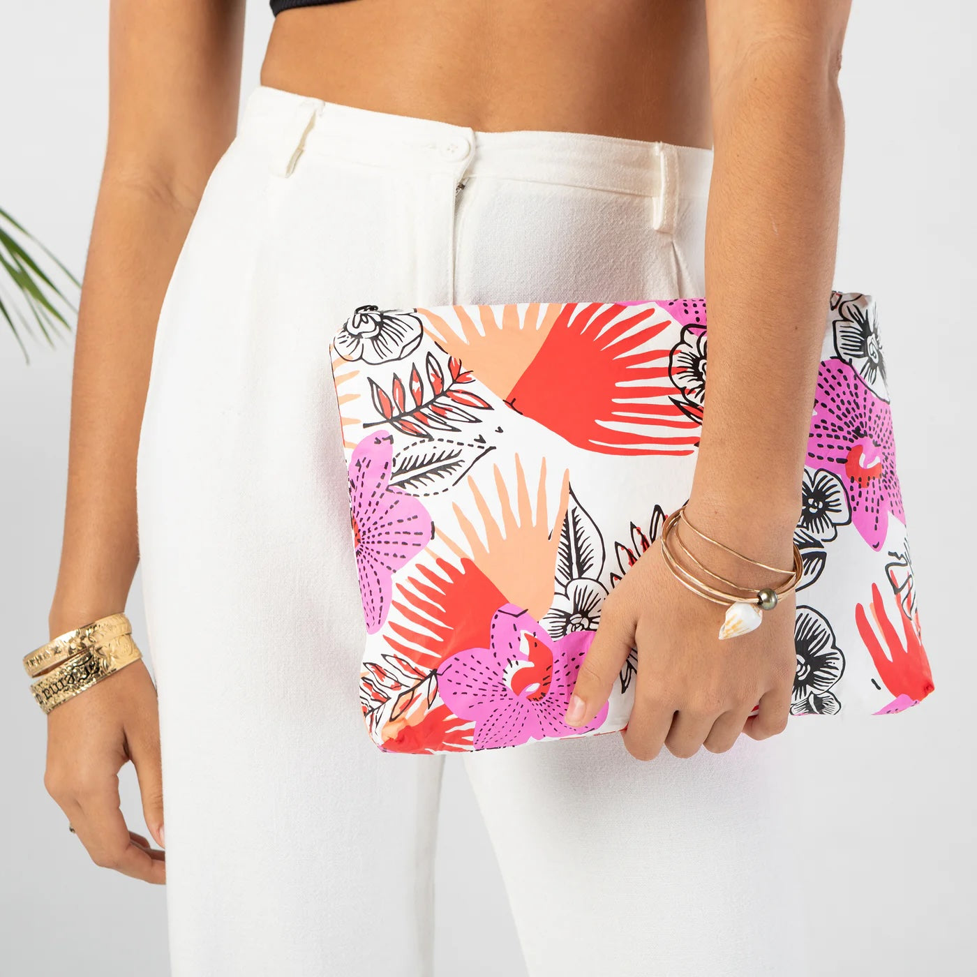 Aloha Mid Pouch (one left) - Okika