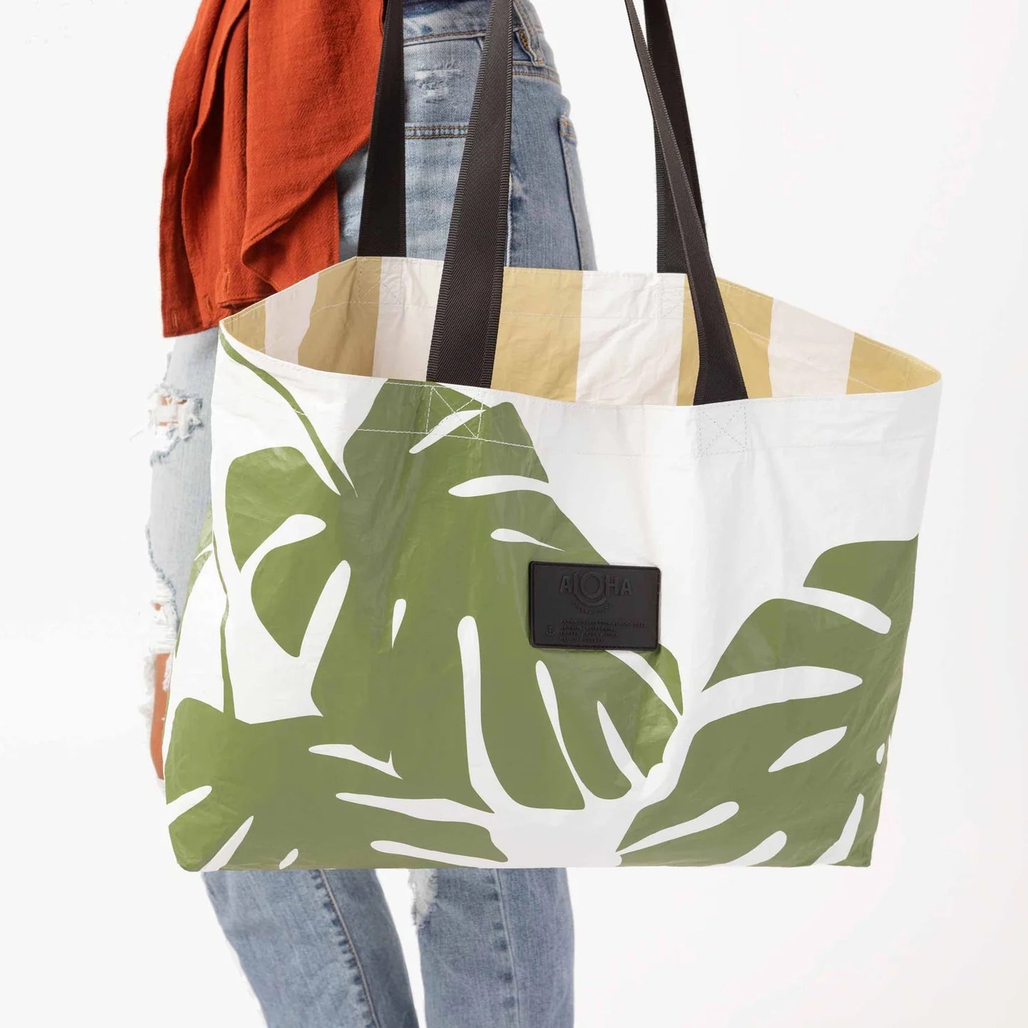 Aloha Holo Holo Tote Monstera · Seaweed