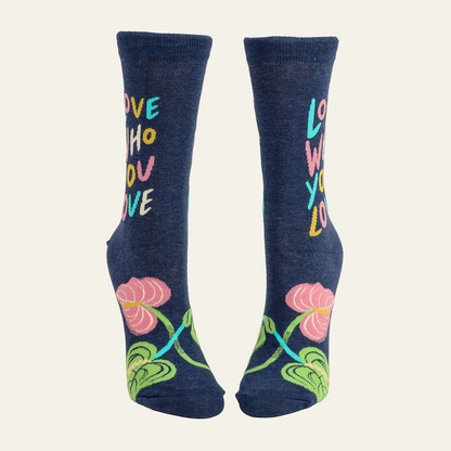 BlueQ Women's Crew Socks - Love Who You Love